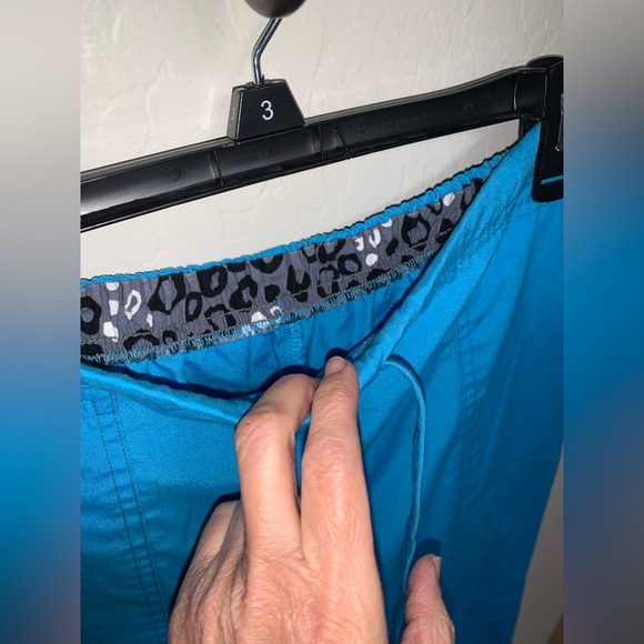SCRUBSTAR Turquoise Drawstring Scrubs Pants - Picture 4 of 9